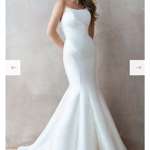 Abella Elegant White Wedding Dress